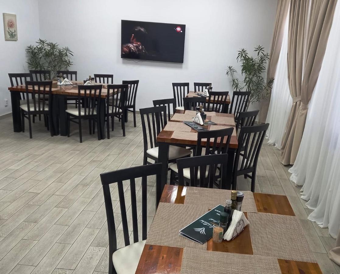 Antari Hotel Slatina  Bagian luar foto